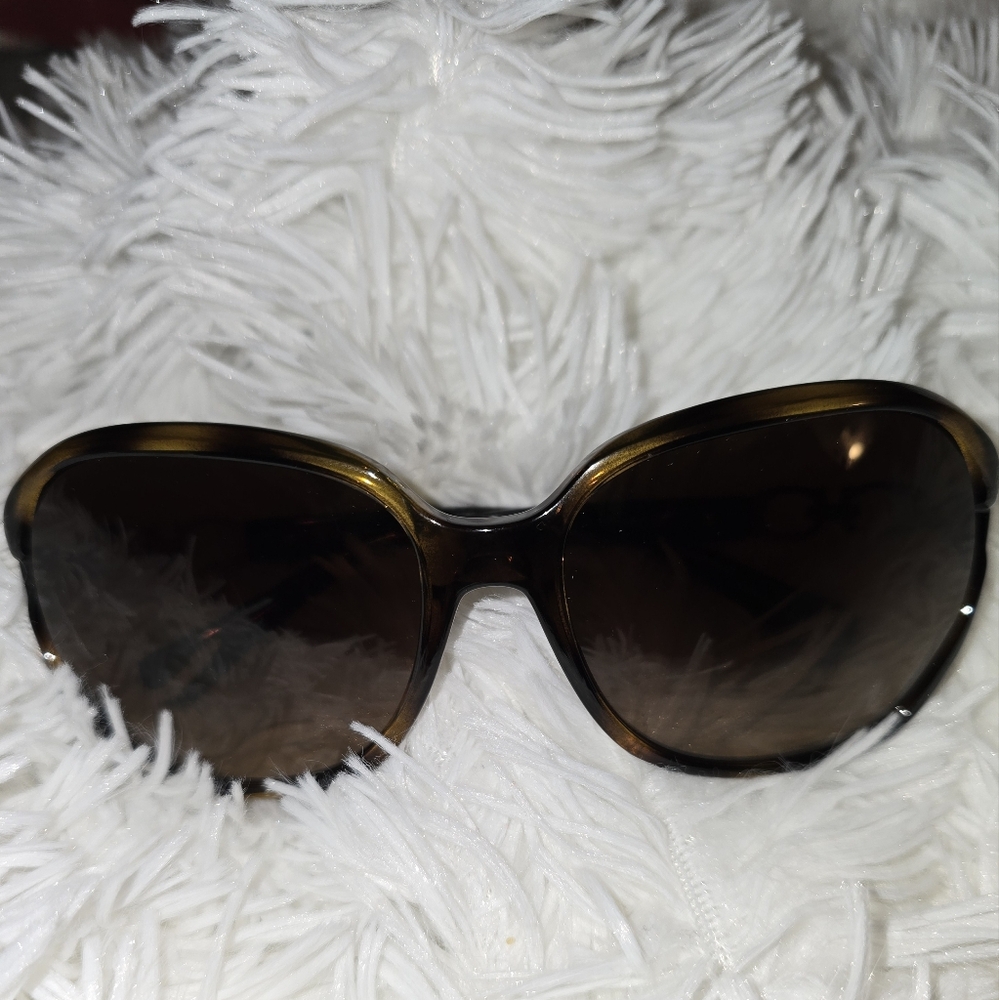 New! NEVER USED COACH 8145/512013 Sunglasses Dark Tortoise